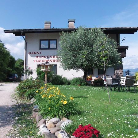 Hotel Garni Runggner Traubenhof Termeno Zewnętrze zdjęcie