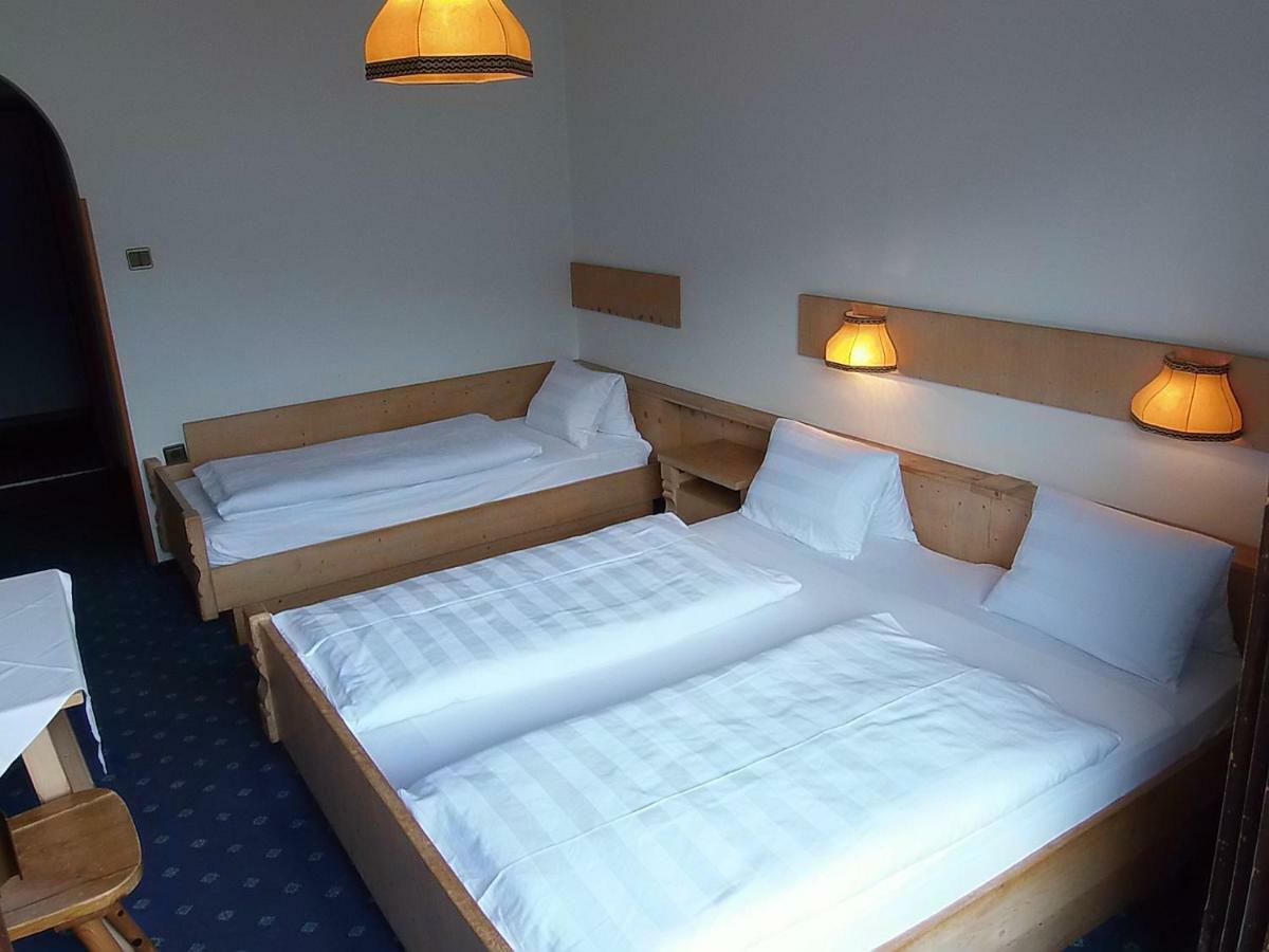 Hotel Garni Runggner Traubenhof Termeno Zewnętrze zdjęcie